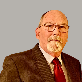 Daniel Dayton headshot
