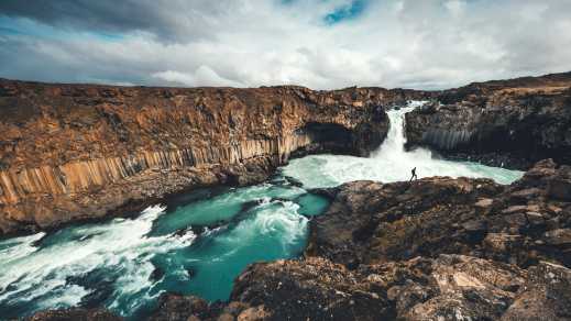 Der Aldeyjarfoss Wasserfall in Island