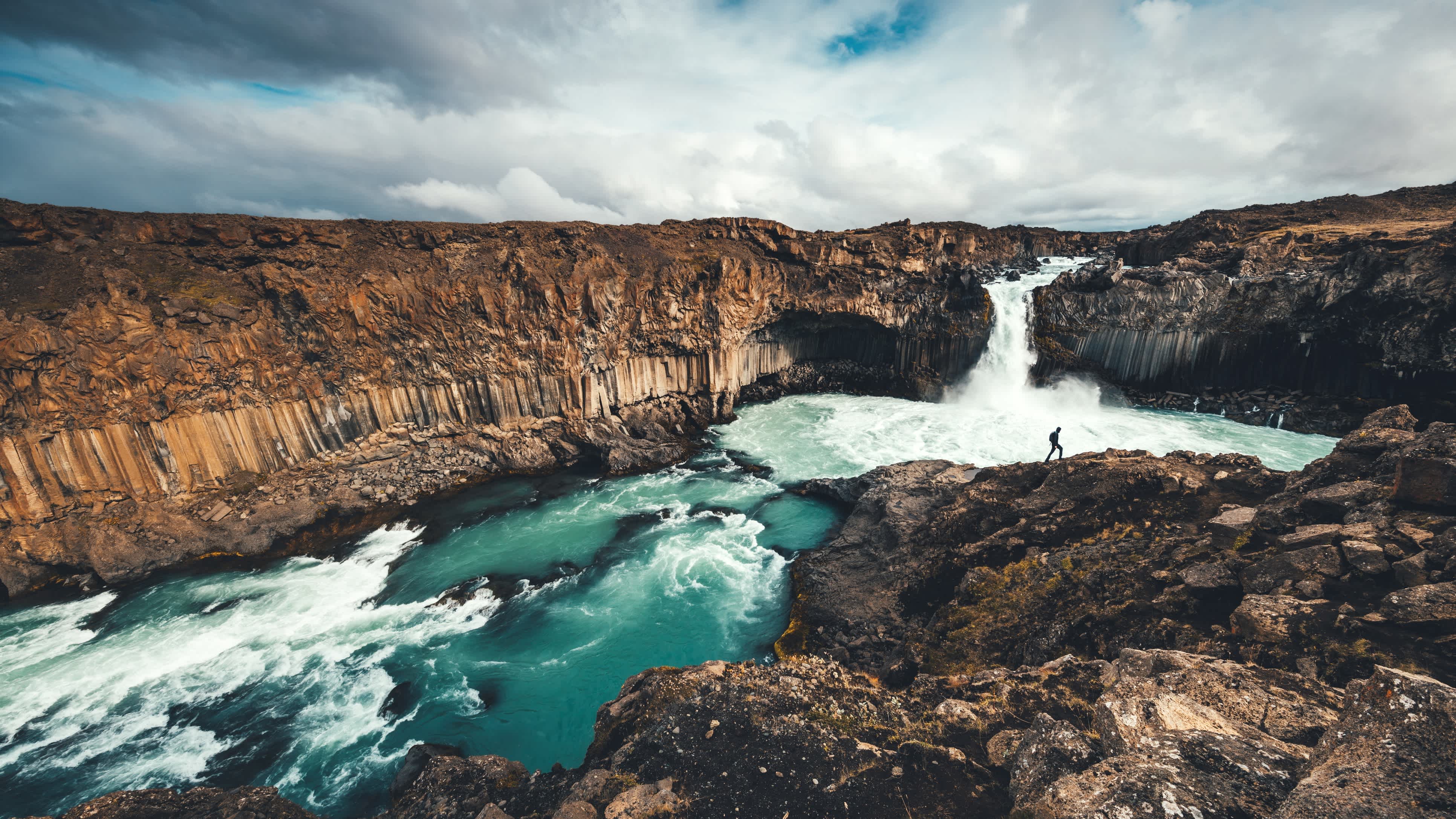 La cascade Aldeyjarfoss en Islande