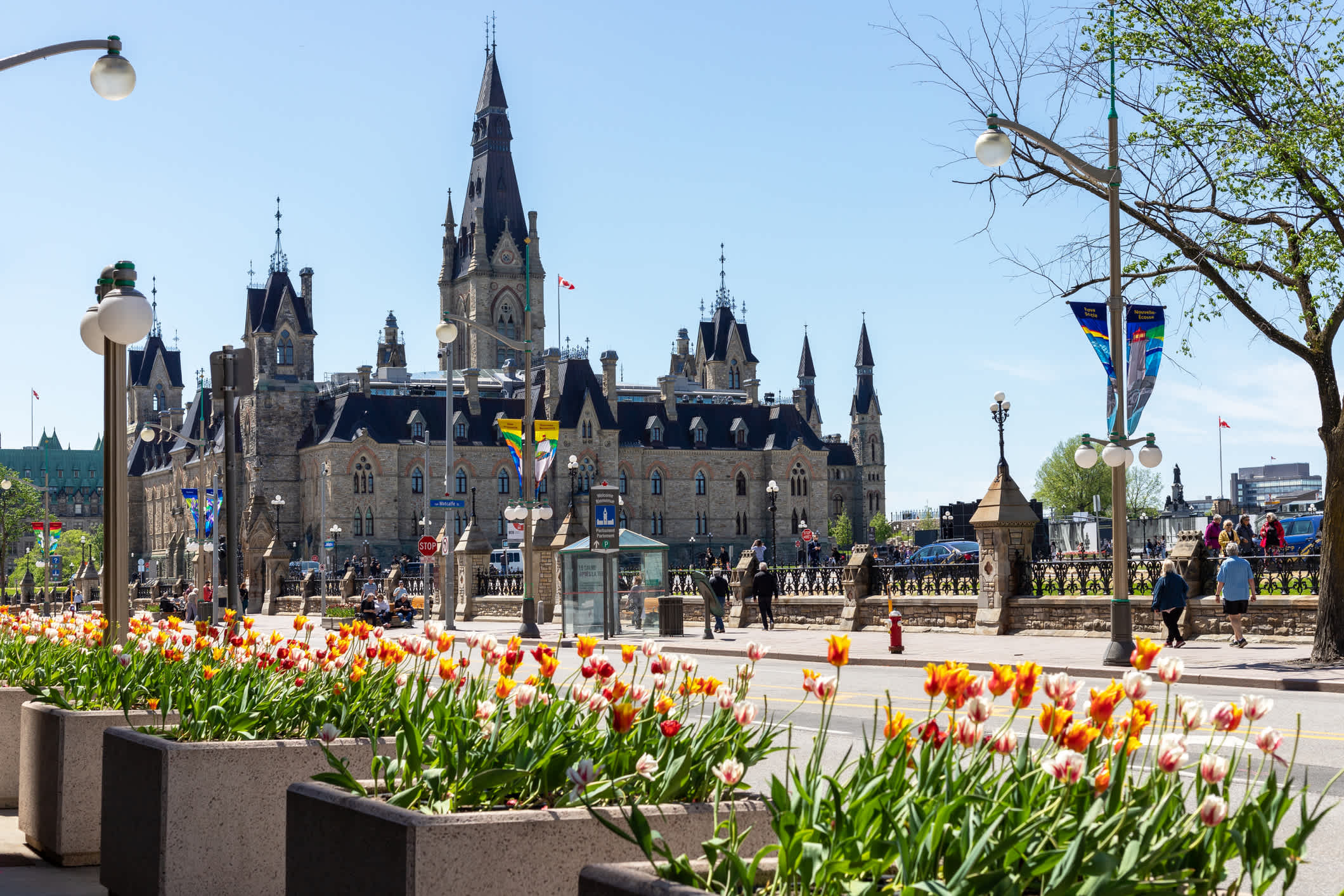 Dans le paysage urbain d'Ottawa, on remarque surtout le bâtiment du Parlement datant du XIXe siècle.