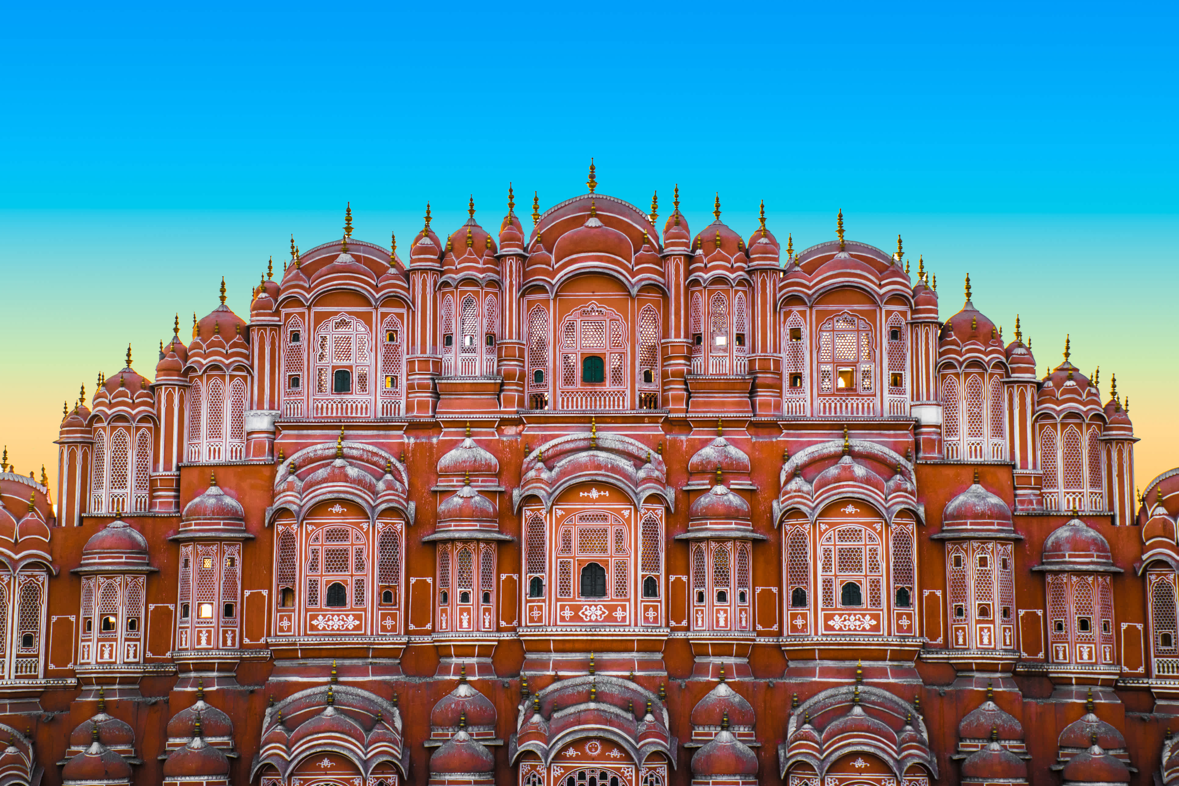 Façade du palais Hawa Mahal à Jaipur en Inde