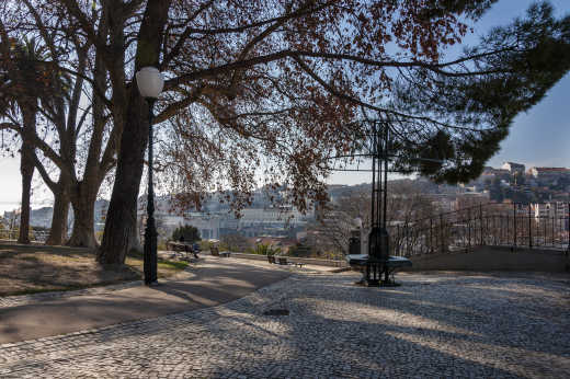Jardim do Torel für einen Spaziergang bei Ihrem Lissabon Urlaub