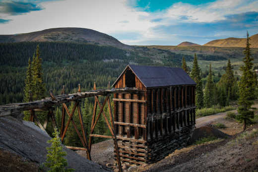 Visitez d'anciennes mines d'or et replongez dans l'époque de la ruée vers l'or du XIXe siècle, pendant votre circuit au Colorado.