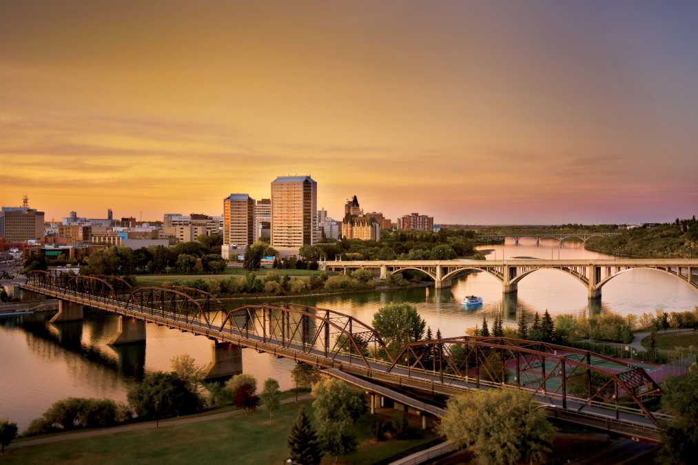 South Saskatchewan River und Stadtzentrum von Saskatoon