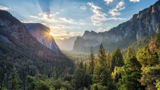 Yosemite in the daytime.