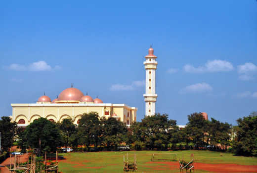 The National Mosque on central Kampala Hill