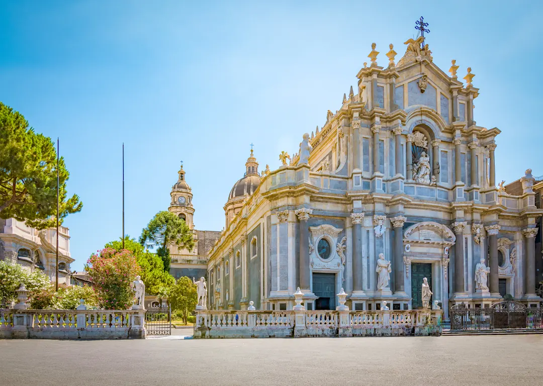 Italien, Sizilien, Kathedrale von Catania Piazza del Duomo mit der Kathedrale von Santa Agatha in Catania, Sizilien, Italien.