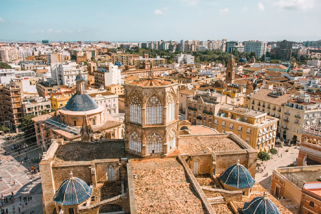 Southern Europe & Edinburgh Itinerary: 21 Days of Culture & Charm