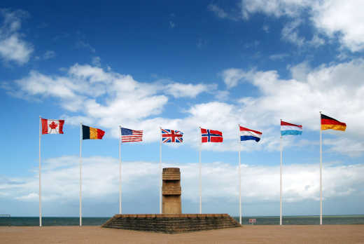 Discover the fascinating history and monuments of WWII on a Normandy tour 