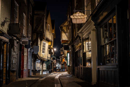 In York befindet sich eine der berühmtesten mittelalterlichen Straßen namens "The Shambles"