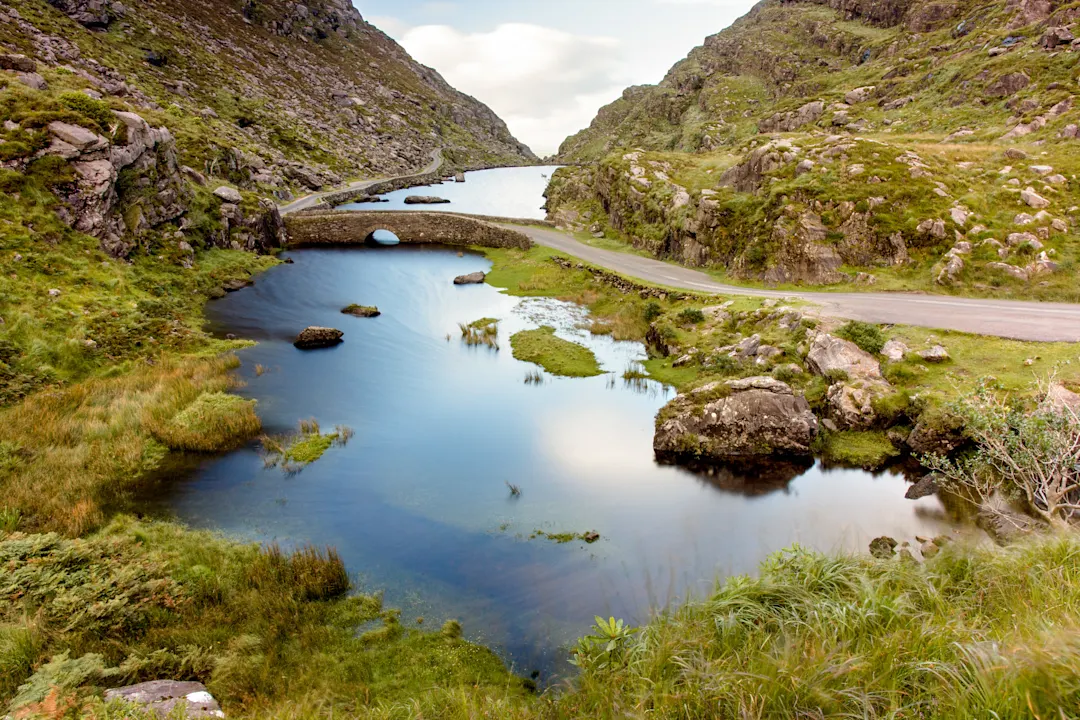 Blick zum Tal des Gap of Dunloe im Killarney Nationalpark, Irland. 