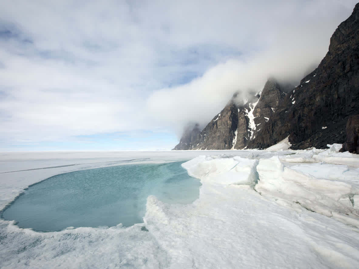 Maak tijdens uw reis naar Nunavut een stop op Baffin Island en ontdek de beroemde Northwest Passage.
