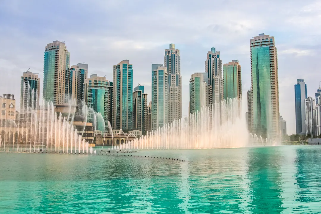 VAE, Dubai Dubai Fountain, der höchste Springbrunnen der Welt, VAE.