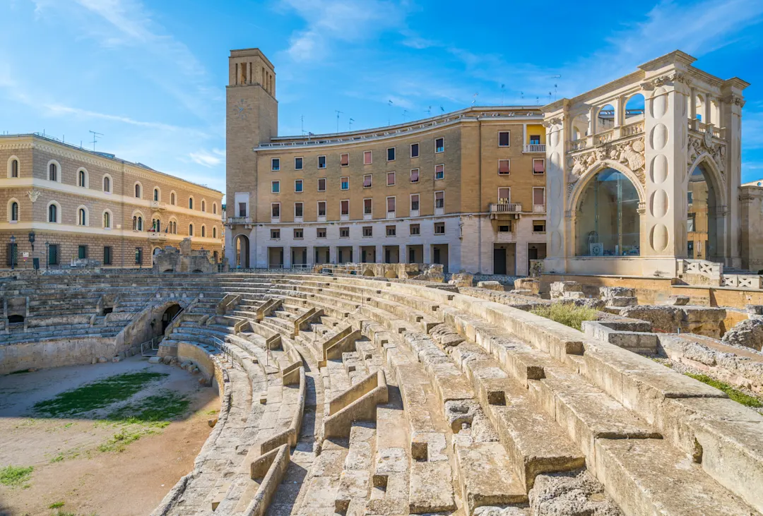 Entdecken Sie die beeindruckenden römischen Ruinen während Ihres Aufenthalts in Lecce.