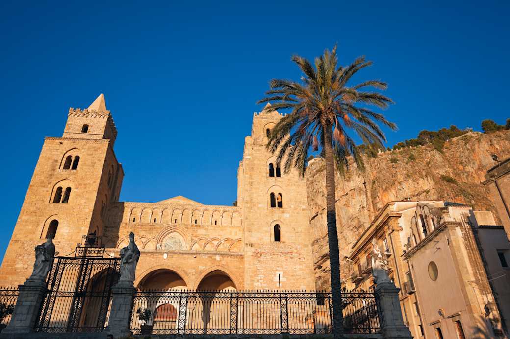 Die Top 5 Sehenswürdigkeiten in Cefalù Tourlane