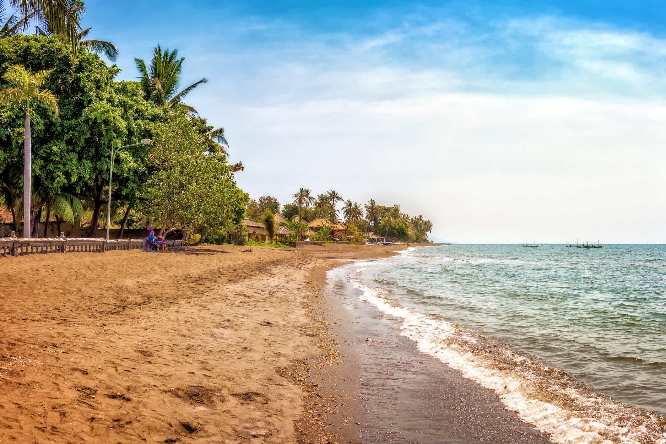 Vue sur la plage de Lovina, Bali, Indonésie

