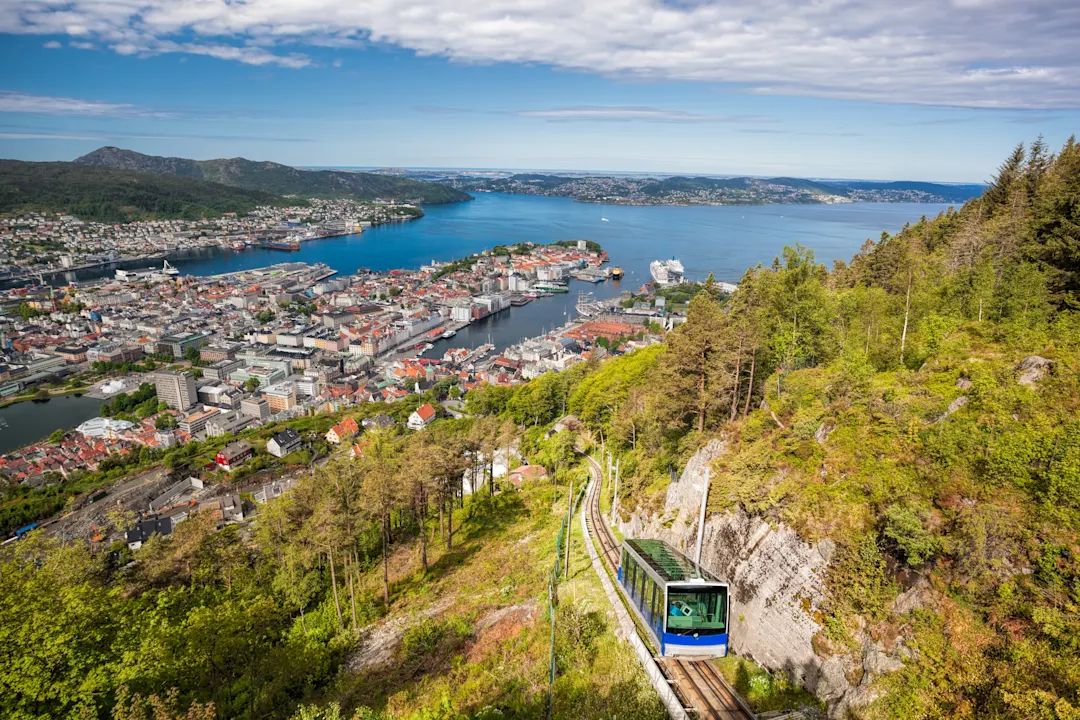 Norwegen, Bergen, Mount Floyen Ansicht der Stadt von Mount Floyen, Bergen, Norwegen.