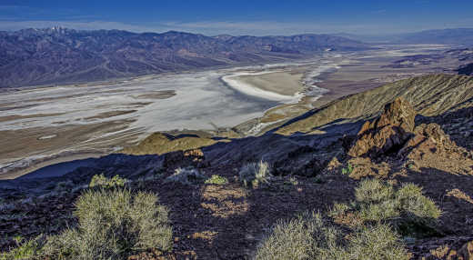 Vue depuis Dante's View sur la région du parc national de Death Valley en Californie