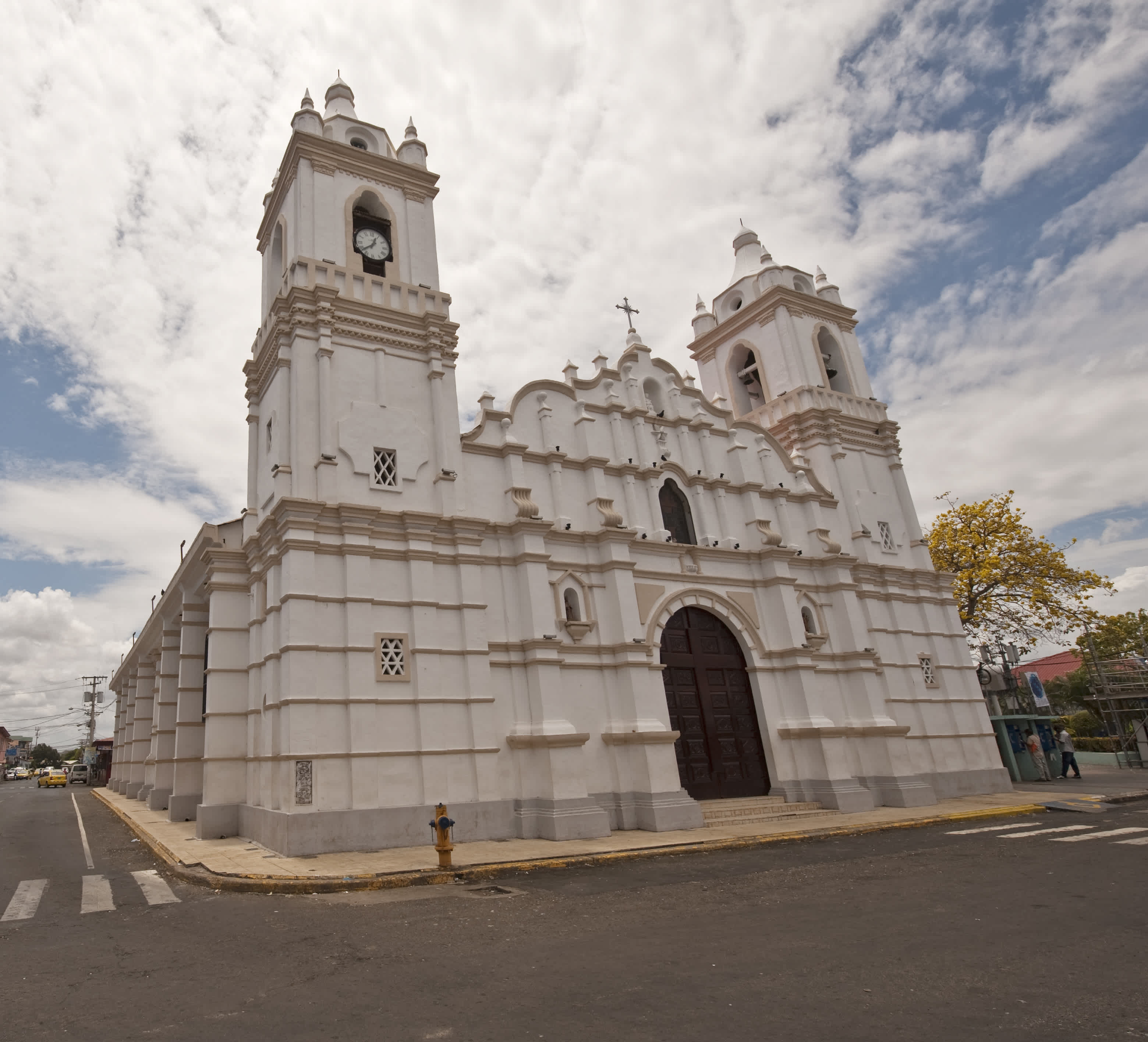 Vue sur la cathédrale de Chitré au Panama