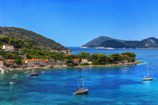 Visitez les  Îles Élaphites pendant votre séjour à Dubrovnik.