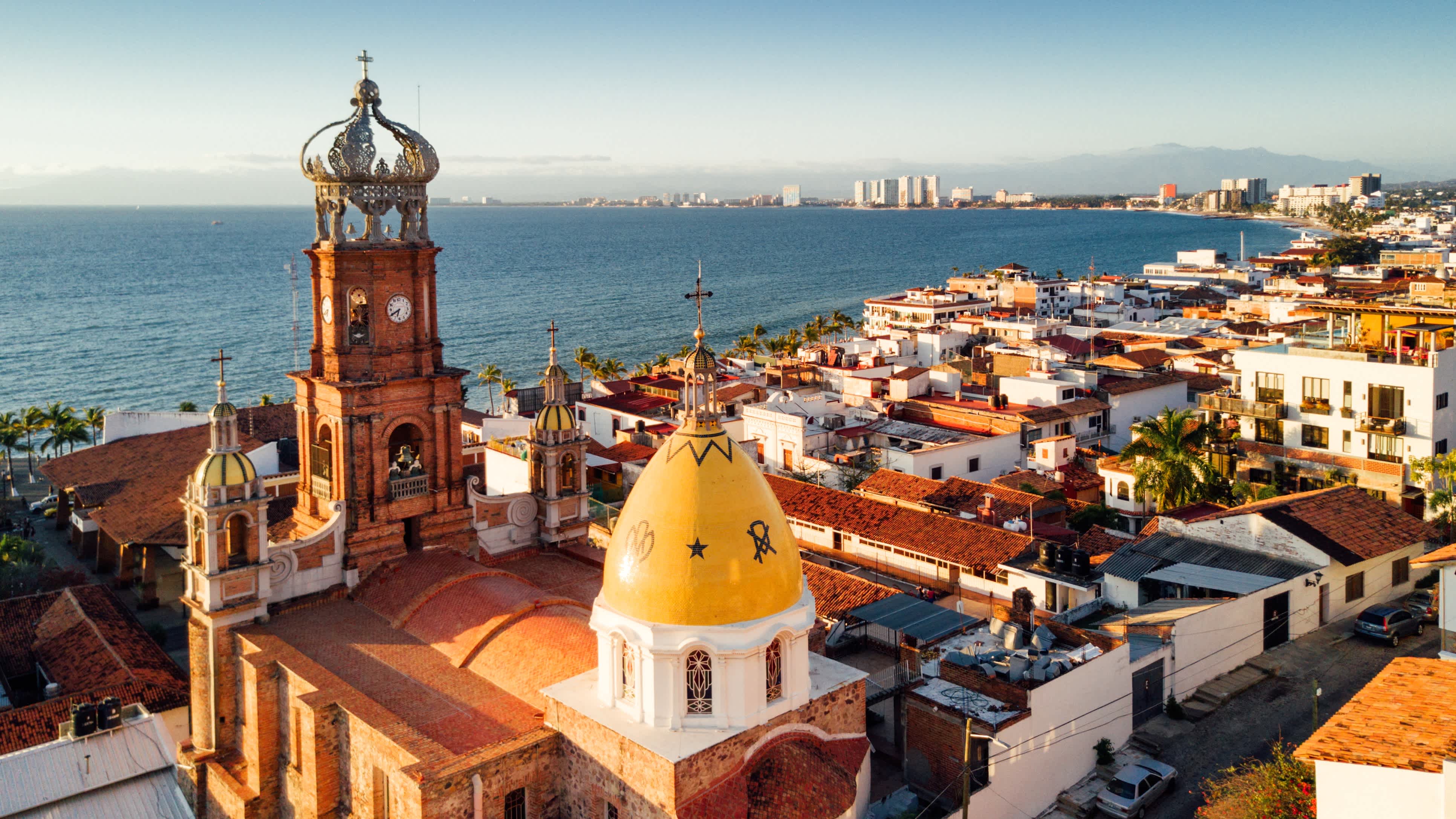 Visitez l'église Notre-Dame de Guadalupe à Puerto Vallarta au Mexique