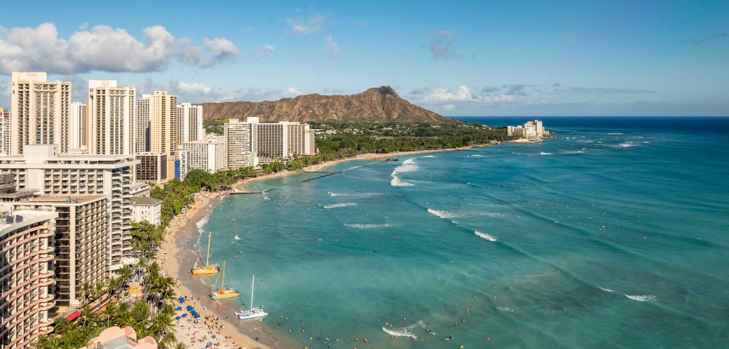 Waikiki Beach bei einem Honolulu Urlaub erleben