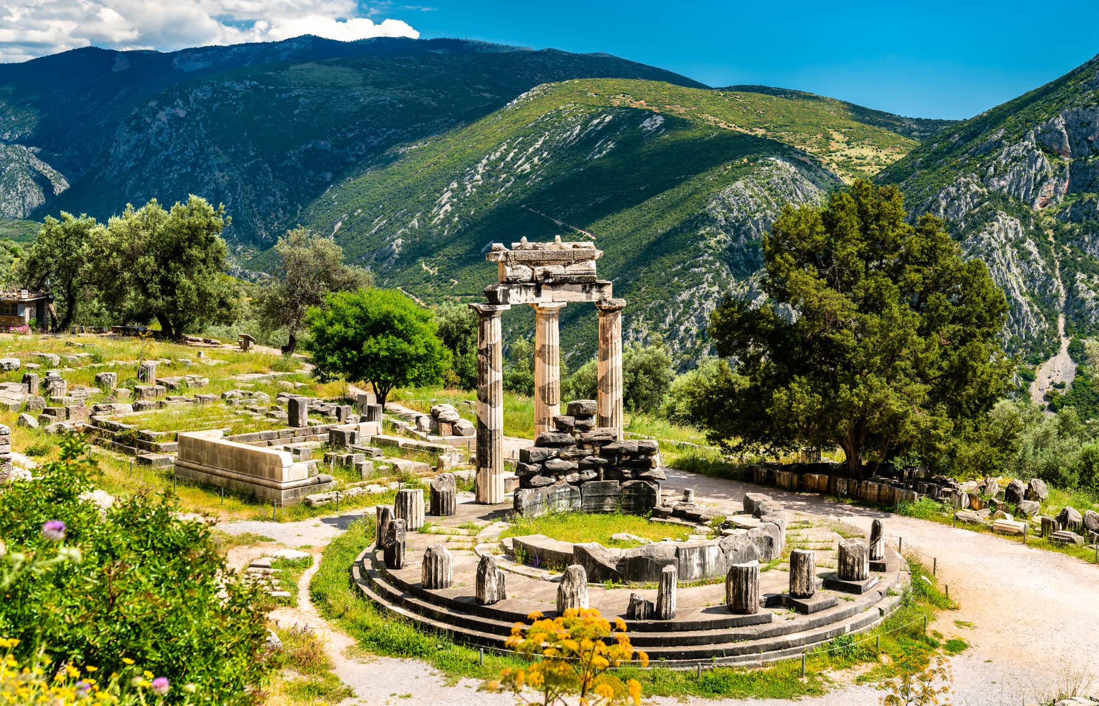 Tempel der Athena Pronaia in Delphi in Griechenland