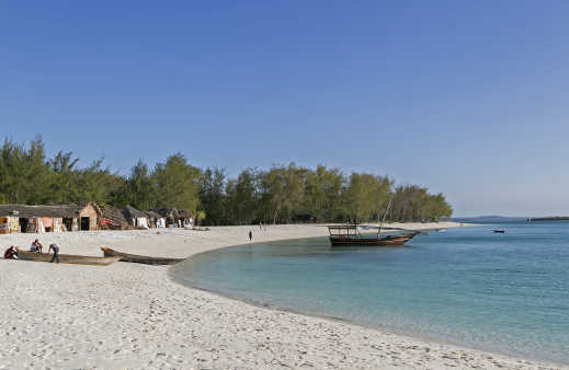 Le long de la plage de Nungwi, Zanzibar, Tanzanie


