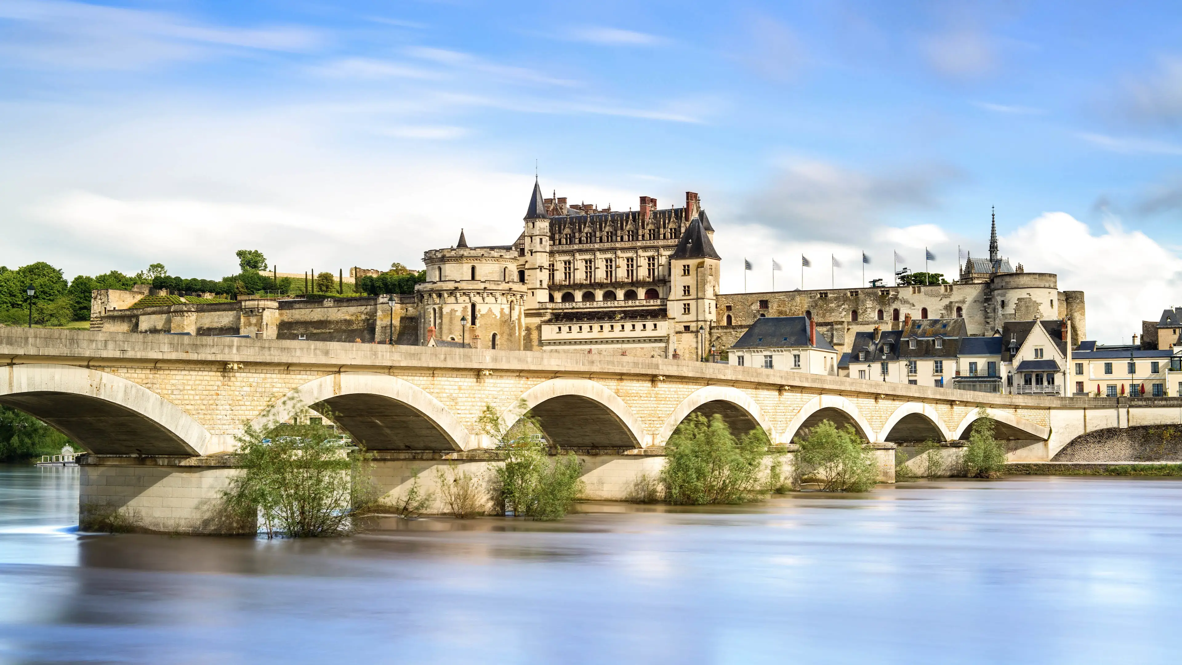 Europe - France - Loire Valley Discover the beautiful, medieval cities of the Loire Valley on a Loire Valley tour