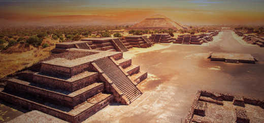 La magnifique pyramide du soleil à découvrir lors de votre voyage au Mexique.