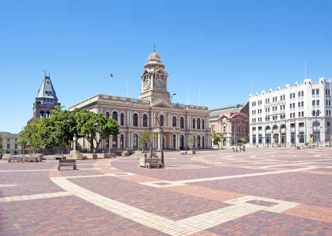Stadhuis, Marktplein en omgeving in Port Elizabeth, Zuid-Afrika