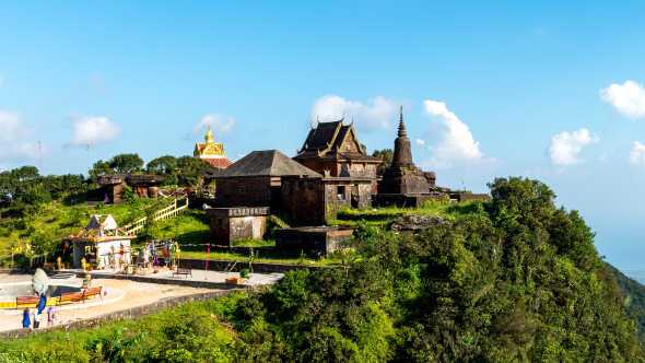 Tempel in der Phnom Bokor Kampot Provinz Kambodscha