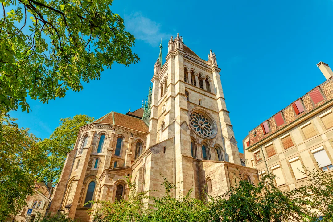 14-Day Switzerland & Italy Itinerary: The Alpine-Italian Grand Tour - main image