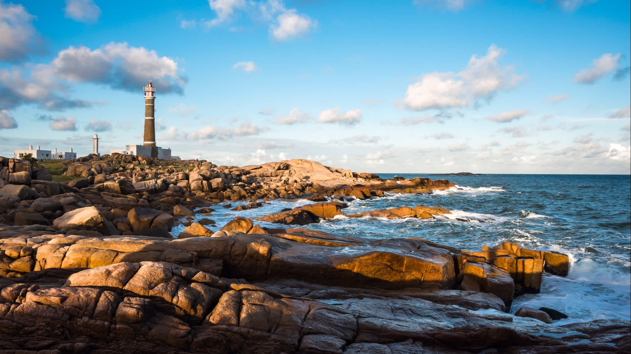 Blick auf den Leuchtturm in Cabo Polonio, Rocha, Uruguay

