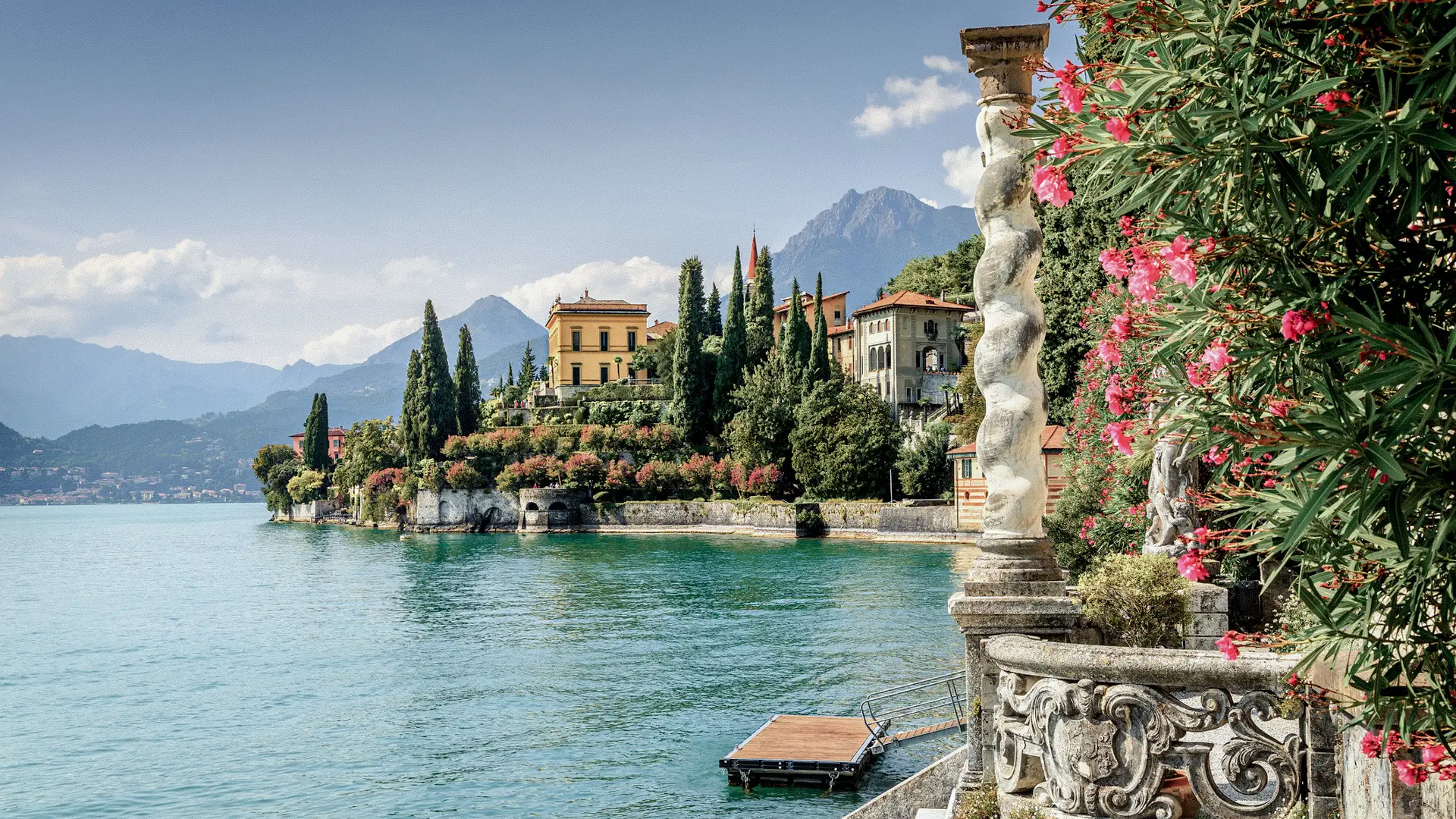 Discover the beauty of northern Italy on a Lake Como tour 