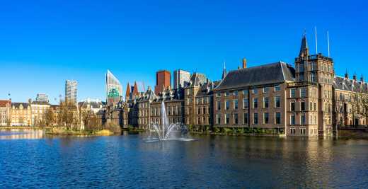 Blick auf die Wasserseite von Den Haag - Stadt in den Niederlanden