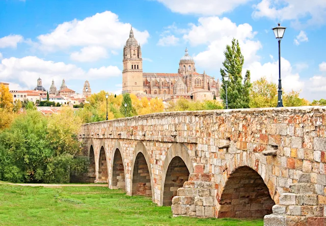 Spain Itinerary 7 Days: Madrid, Toledo & Salamanca