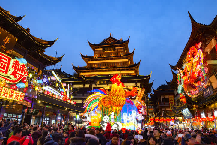 Prévoyez votre circuit en Chine en février pour célébrer le Nouvel An chinois comme ici à Shanghai.
