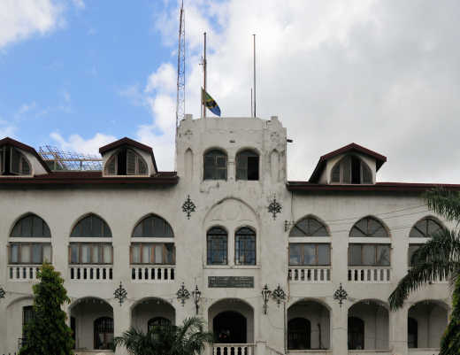 Der Blick auf dem Rathaus in Dar es Salaam, Tansania. 