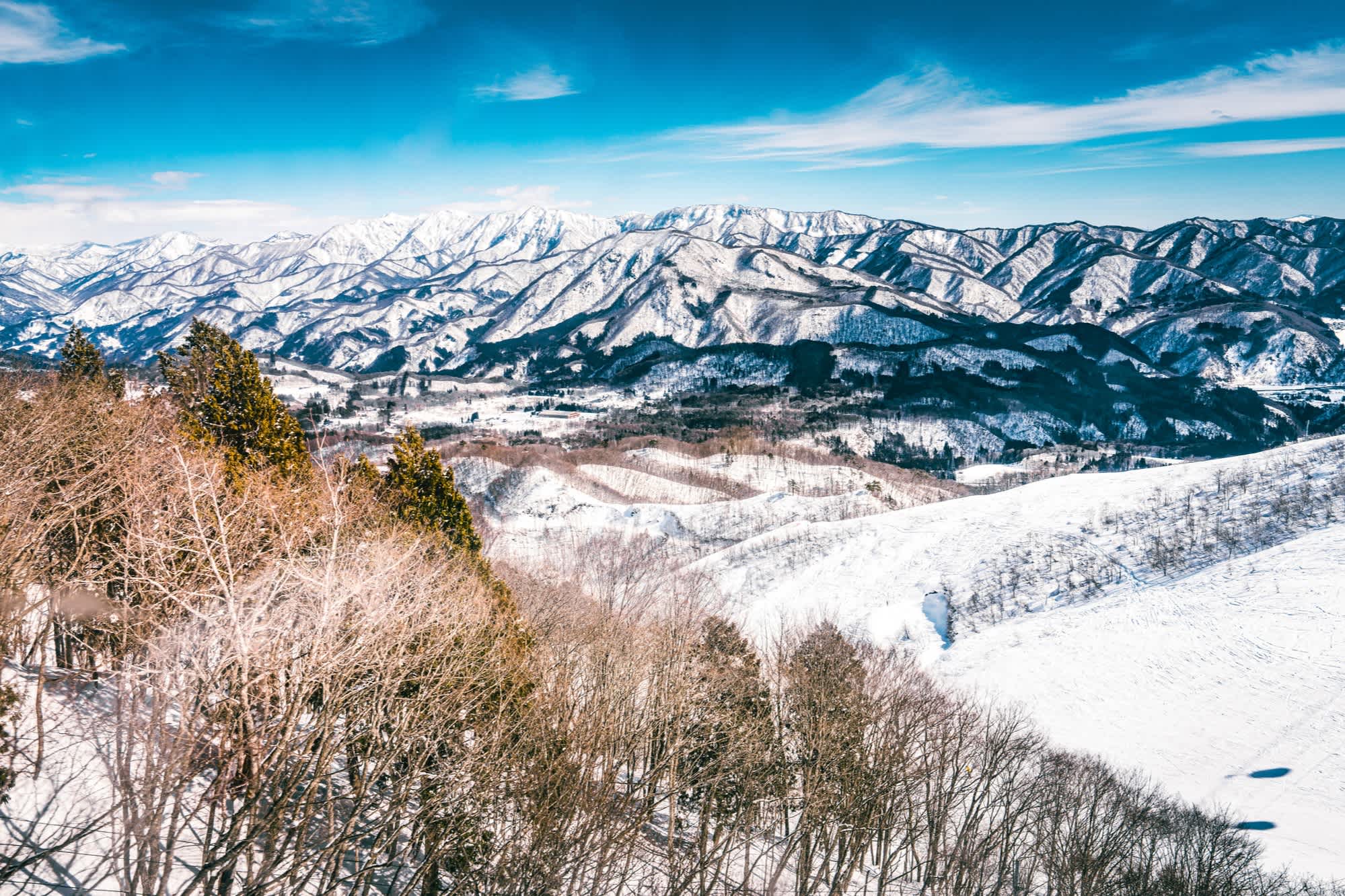 Alpes japonaises enneigéés