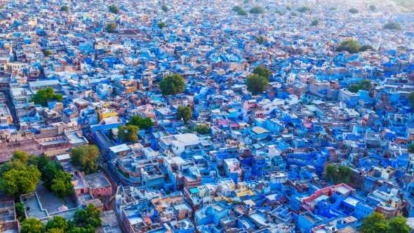 Jodhpur die "blaue Stadt" in Rajasthan Staat in Indien. Blick vom Mehrangarh Fort.