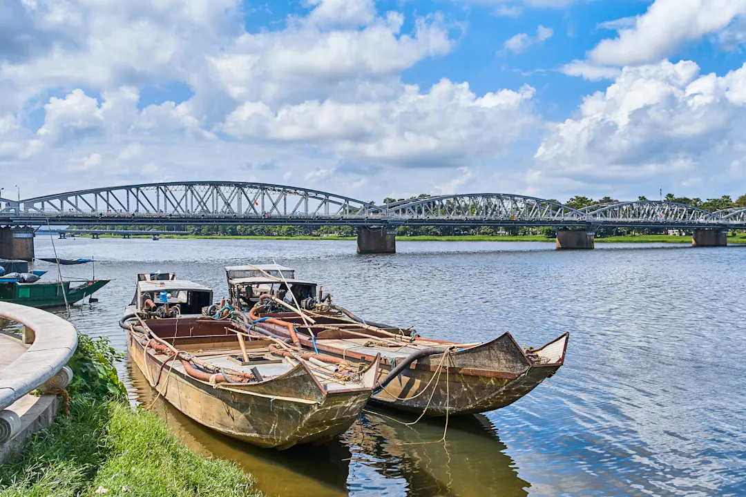 Asien Vietnam Hue Parfume River Hue Parfume River