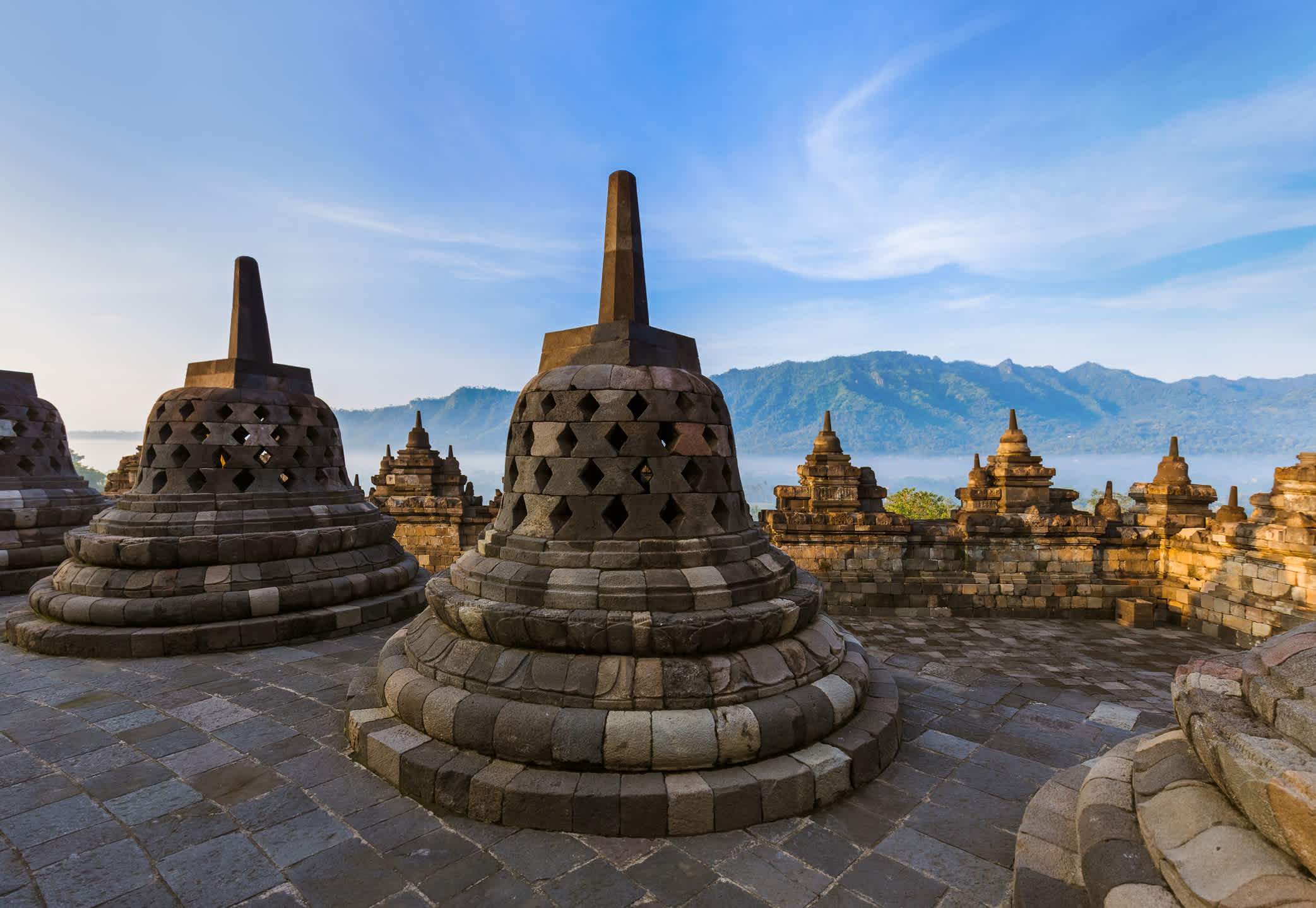Aufnahme des Borobudur Tempels auf Java