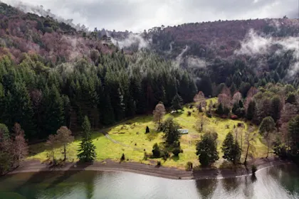 Patagoniens Magie: schneebedeckte Vulkane & immergrüne Wälder - Image 3