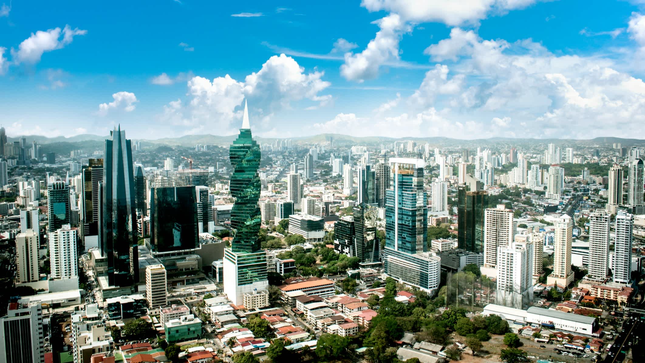 Vue sur la skyline de Panama City en journée, Panama, Amérique Centrale