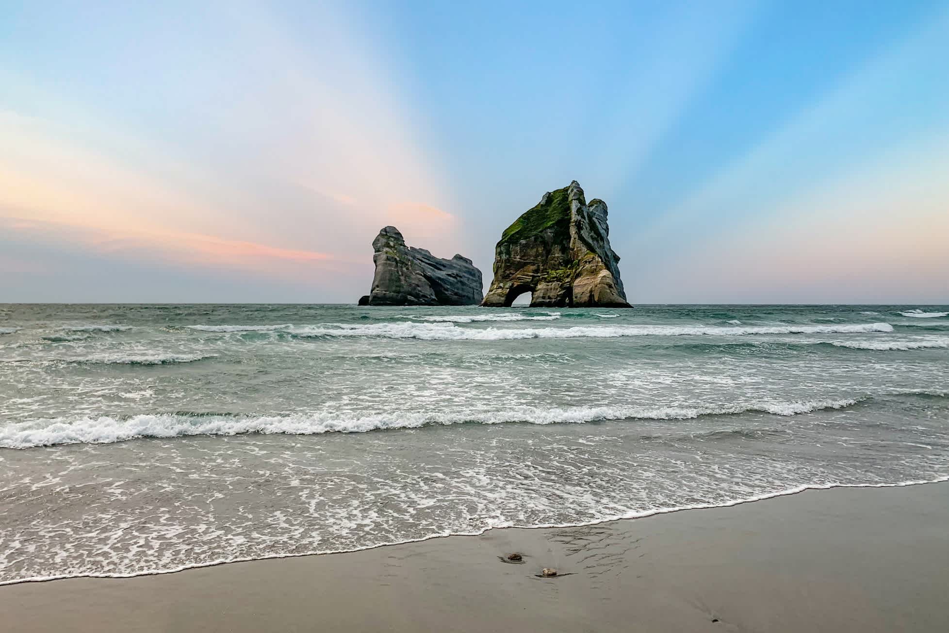 Strand mit Blick auf Arch Island