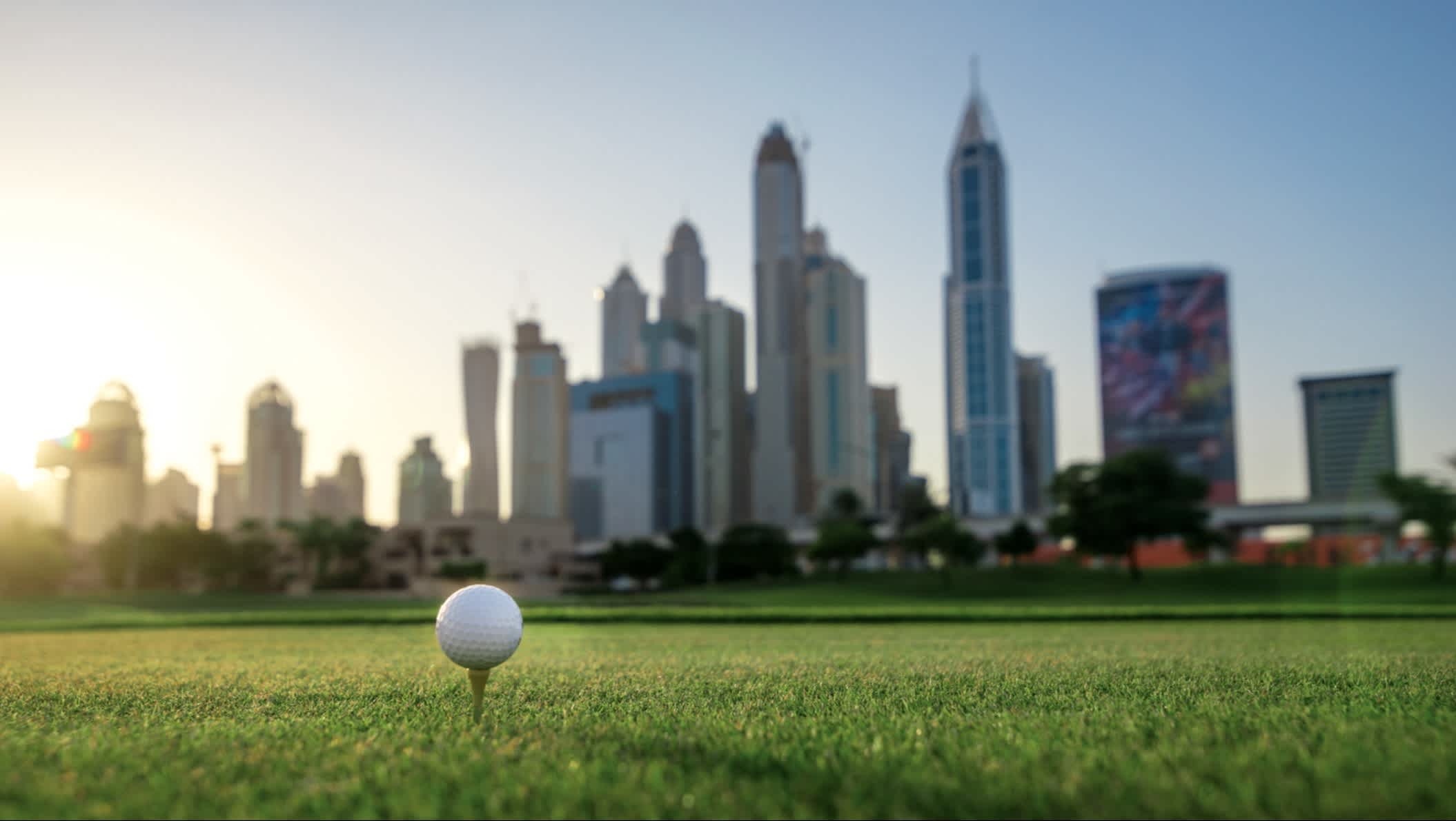 Blick auf dem Golfplatz in Dubai, VAE.

