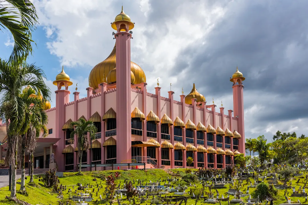 Masjid Bandaraya Moschee, Kuching Aufnahme der Masjid Bandaraya Moschee in Kuching.