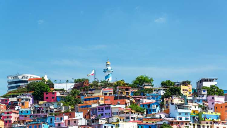 La colline de Santa Ana avec ses maisons colorées à Guayaquil en Équateur
