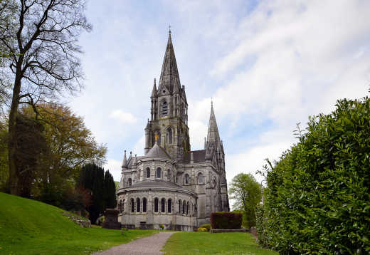 Visitez la Cathédrale Saint-Finbarr à Cork en Irlande